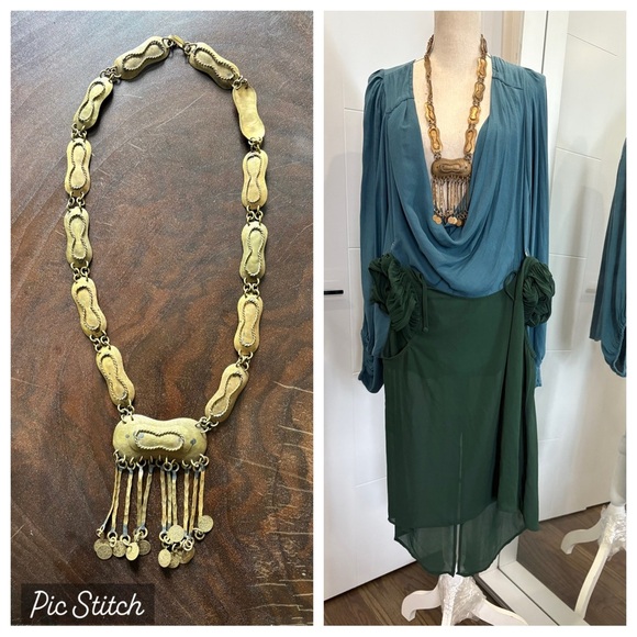 Vintage Gold Statement Necklace - Picture 1 of 6